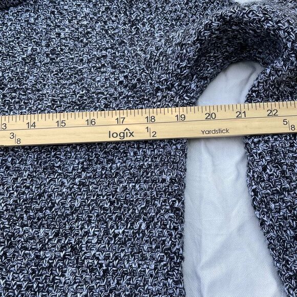 Duluth by Duluth Trading size M heavy knit relaxed fit pockets - Picture 5 of 10